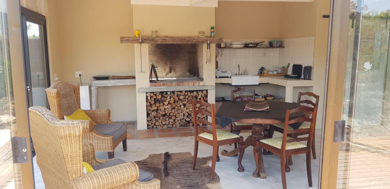 Avani Lodge Private Nature Reserve Botrivier Eksteriør bilde